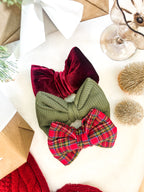 Ribbed Sage Over The Collar Bow